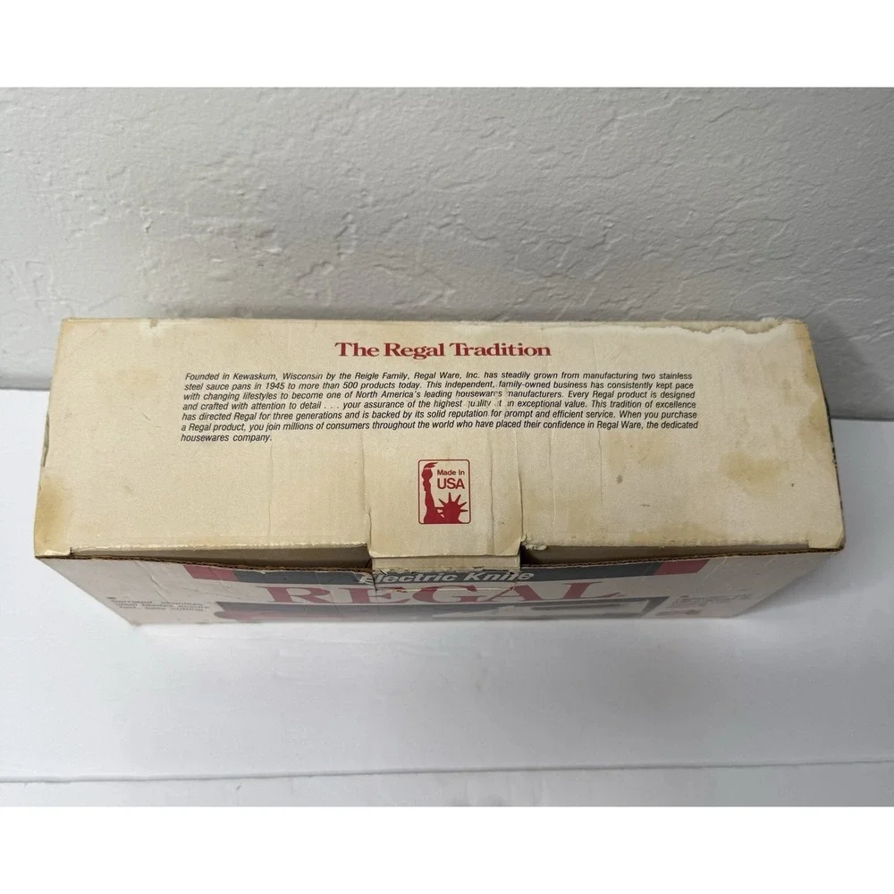 Vintage‎ Regal Electric Knife V382 Serrated Steel Blades USA Original Box WORKS